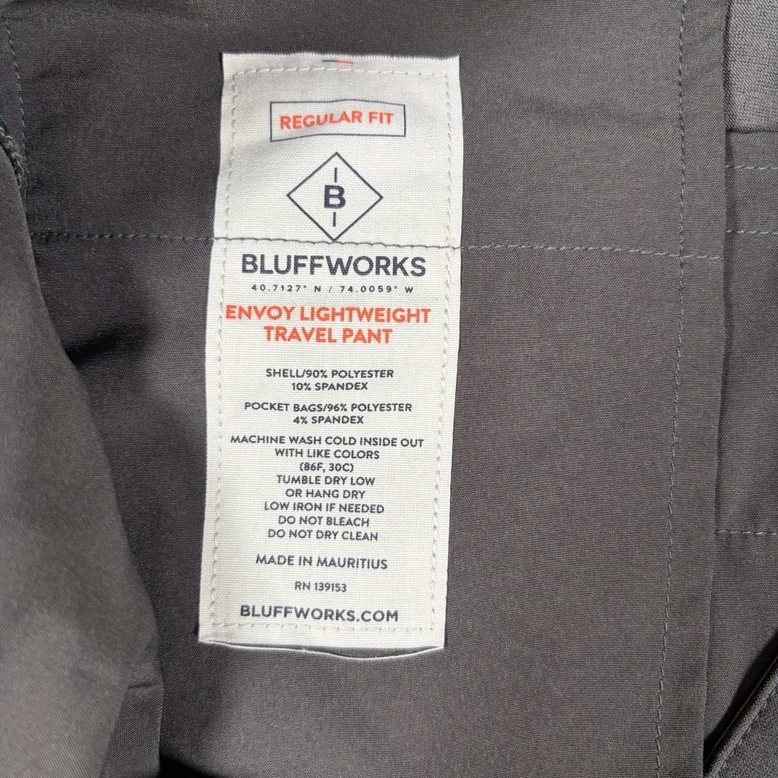 Bluffworks Pants Mens 38x34(33) Envoy Lightweight Travel Chino Regular Tech Euc — image 2 of 8